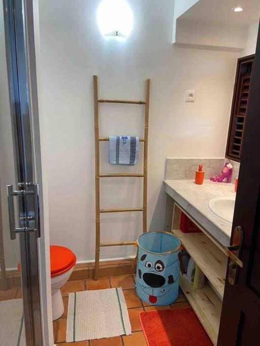 Studio Paisible Avec Piscine, Pas Loin De La Plage Trinite  Exterior foto