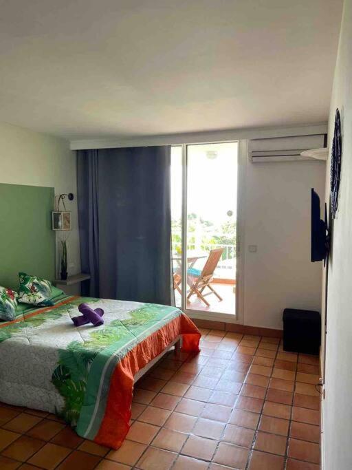 Studio Paisible Avec Piscine, Pas Loin De La Plage Trinite  Exterior foto